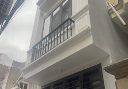 Bán nhà xây mới tinh độc lập, Hoàng Ngọc Phách - Quán Nam, 40m 4 tầng GIÁ 2.65 tỉ ngõ cực nông