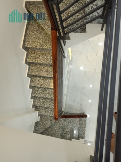 Gấp, Nhà Hẻm 84 Tân Sơn Nhì Quận Tân Phú, ĐHCNTP, HXH, 72m2x3T, Chỉ 3.9 Tỷ