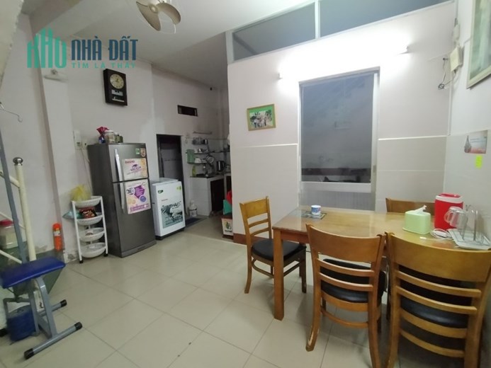 Bán nhà Thiên Phước Tân Bình. HXH 8m. DTt 52m2 giá chỉ 6tỷ8. 0931878533