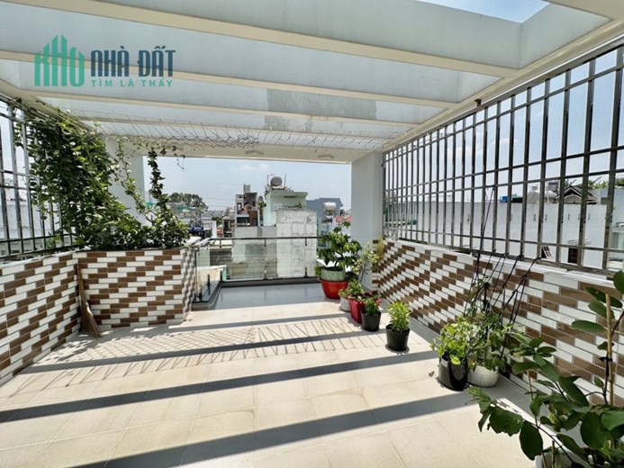Bán gấp hẻm 6m Thoại Ngọc hầu quận tân phú 55m2 x4T chỉ 6.xx tỷ