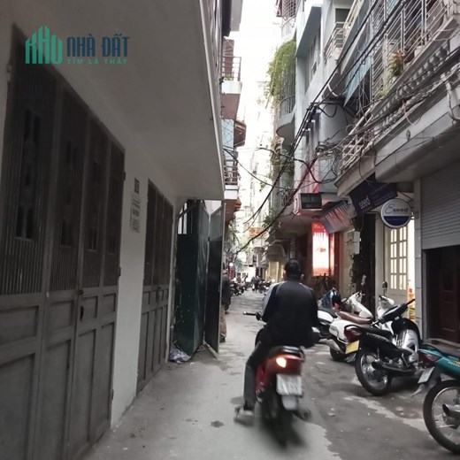 BÁN NHÀ NGÕ PHỐ LÊ THANH NGHỊ QUẬN HAI BÀ TRƯNG HÀ NỘI. Ô TÔ QUA CỬA GIÁ 200TR/M2
