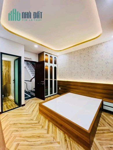 Nhà 70m2, có thu nhập, chỉ 4.8 tỷ, hẻm xe hơi