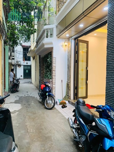 NGUYÊN TRÃI TRUNG TÂM QUẬN THANH XUÂN NHÀ 5 TẦNG MỚI ĐẸP HIỆN ĐẠI VỀ Ở NGAY GIÁ CHỈ HƠN 4 TỶ