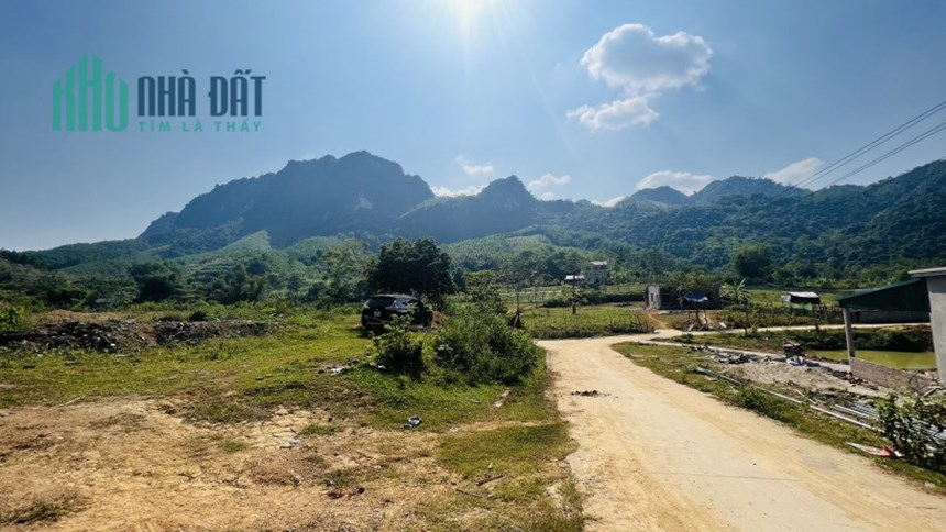 Chính chủ cần bán lô góc 2 mặt tiền 3370m 400m ont ô tô vào tận đất tại Đú Sáng - Kim Bôi - Hòa Bình