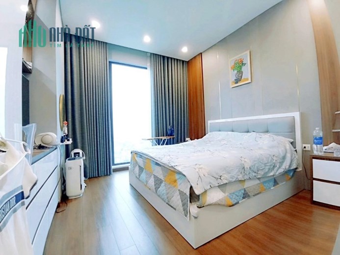 Bán tòa nhà CC Mini Thanh Nhàn 98m2*6 Tầng Thang máy  MT 6m18 Phòng giá 12.9 Tỷ