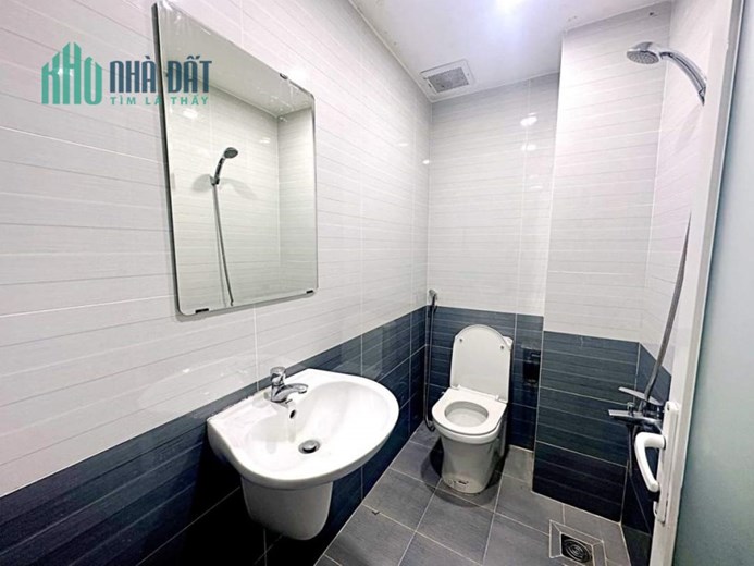 Ngộp bank Bán gấp Nhà HXH Đỗ Xuân Hợp,Quận 9, 70m2 SHR , K Quy Hoạch chỉ 3 tỷ