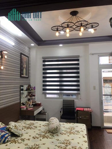 Hiếm Bán Nhà Lạc Long Quân - 52m2 - 4 tầng HXH KInh Doanh