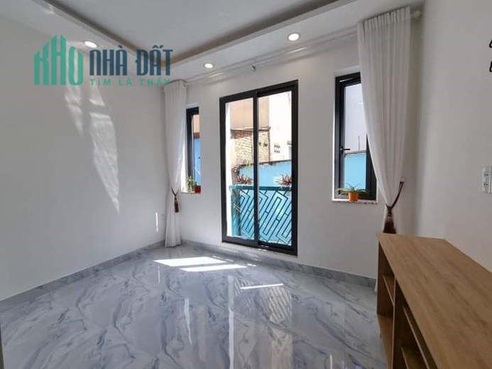 BÁN GẤP NHÀ HXH ĐƯỜNG NGUYỄN TƯ GIẢN- GÒ VẤP- 2 TẦNG- 73M2- HIỆN LÀ CĂN HỘ DỊCH VỤ CÓ 07 PHÒNG CHO