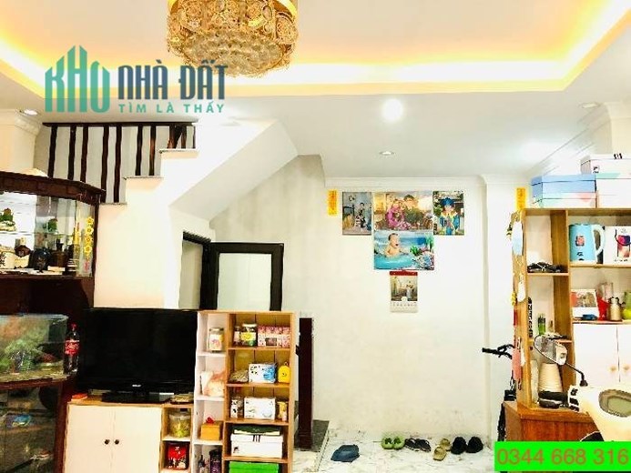 Bán nhà Nguyễn Văn Linh, lô góc 2 mặt thoáng rộng mát, 32m2 x6T, giá bán 3.95 tỷ