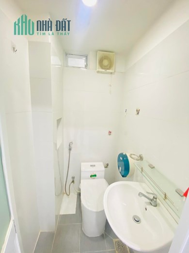 Bán nhà hẻm xe hơi đường Bàn Cờ Quận 3 50m2 4x12.5 xây 2 tầng BTCT Giá 6.2 tỷ