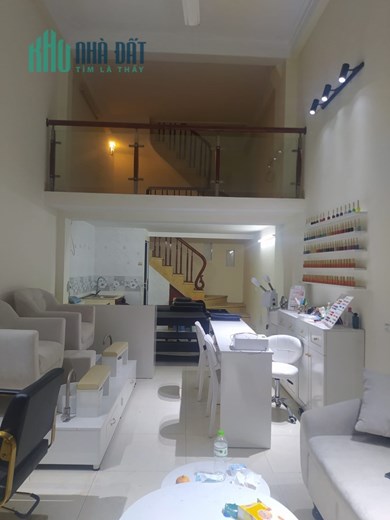 Cho thuê nhà kinh doanh mặt phố Quang Trung, Hà Đông 40m, 3T chỉ 13 triệu/tháng 0962780005