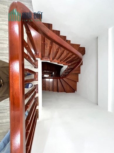 Bán nhà riêng Kim Hoa, Đống Đa, 60m, 5 tầng, 4 ngủ, ngõ thông gần ô tô, ở ngay, 5.9 tỷ lh 0975124520