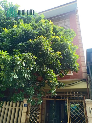 A nhà phố Nguyễn Khoái 24 tỷ, 230m2*3T - BIỆT THỰ SÂN VƯỜN, ÔTÔ VÀO NHÀ