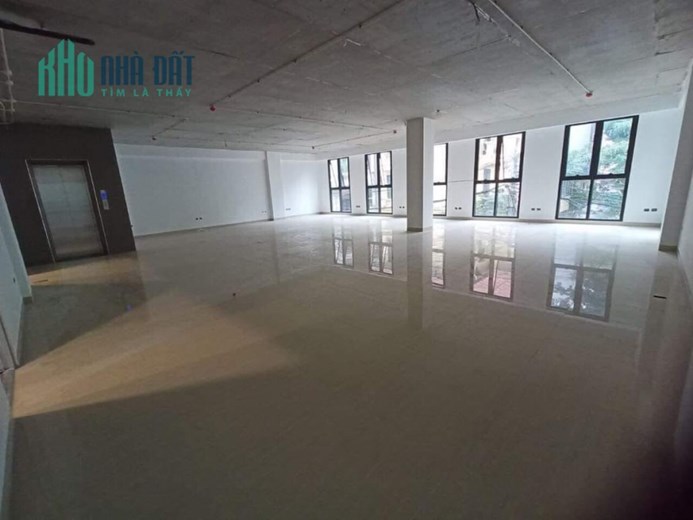 💥 Bán Tòa văn phòng Mặt Phố Võng Thị, Tây Hồ, 220m2 9T MT 13m, Chỉ 90 Tỷ 💥