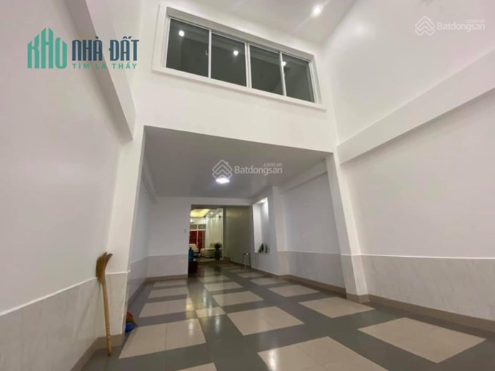 HẺM XE HƠI - BÃI Ô TÔ SÁT NHÀ - SÁT VÁCH VẠN PHÚC CITY - 50M RA CẦU ÔNG ÍCH KHIÊN - CHỈ 3.8 TỶYY