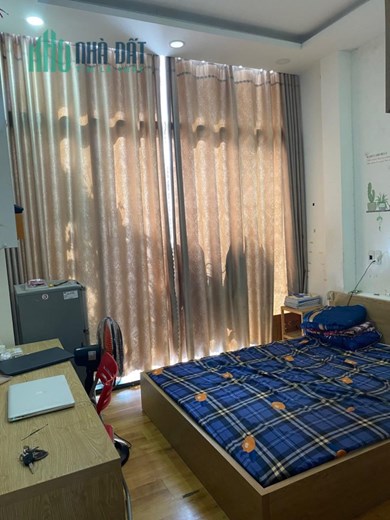 Nhà Kiệt 4m, Hải Châu, 4 tầng, 7 căn Hộ thu 20tr/ tháng, 3.x tỷ