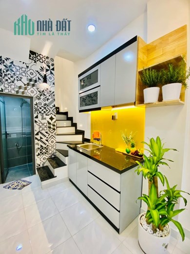 Bán Nhà NHỎ Xinh Nguyễn Thượng Hiền P.5 Phú Nhuận. 1T1L + lửng. Nội thất đẹp *PN292-14