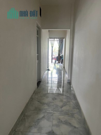 Bán Gấp Nhà Phạm Văn Đồng, Thủ Đức, Ngang 9,5 Cực Hiếm, DT Gần 200M, 4PN, Giá Chỉ 6,5 Tỷ Thương