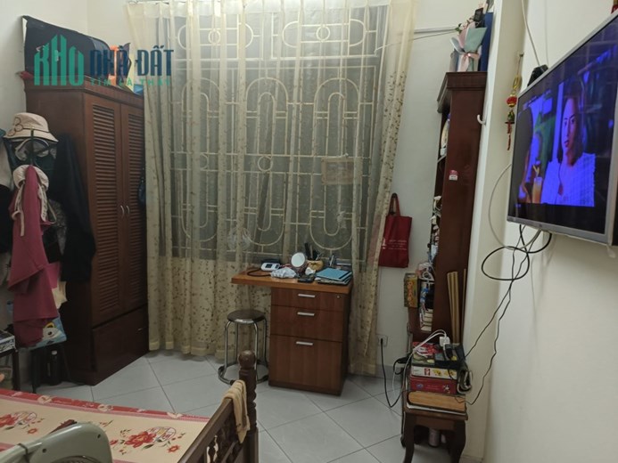 SIÊU ĐẸP-PHÂN LÔ BÀN CỜ-NGÕ 381 NGUYỄN KHANG-OTO CHẠY VÒNG QUANH-54M2-8,9TỶ