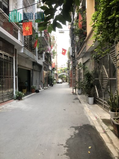 Chỉ 1,95 tỷ mua đất ô tô vào nhà phường Sài Đồng.