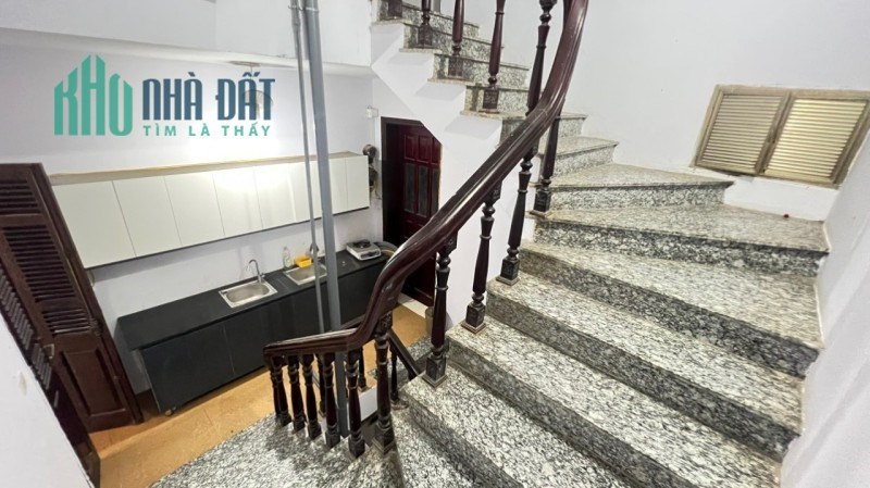 BÁN GẤP NHÀ MỄ TRÌ, DÒNG TIỀN, OTO, KINH DOANH. 220M2X20 TỶ. 0979400492