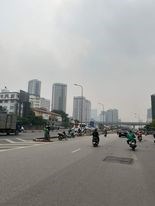 TRUNG TÂM CẦU GIẤY - NƠI HỘI TỤ CÁC TRƯỜNG ĐẠI HỌC LỚN- 20 PHÒNG- DIỆN TÍCH 90m2 x 7 tầng x 6 mt .