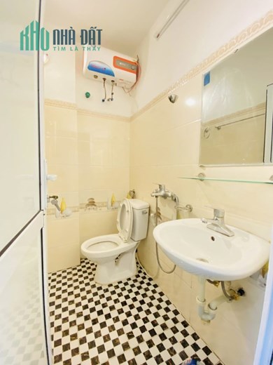 BÁN ĐẤT MINH KHAI, Ô TÔ DỪNG ĐỖ 30M, NGÕ THÔNG 42M2 GIÁ NHỈNH 3 TỶ