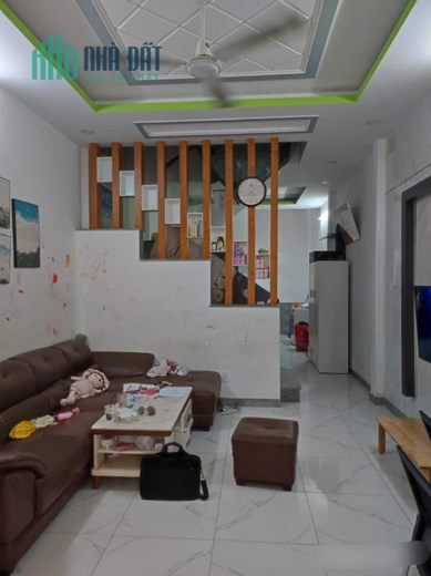 nhà 42m2 hẻm otô 5m thông chỉ 3 tỷ