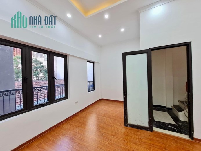 NHÀ ĐẸP PHỐ TRÍCH SÀI – TÂY HỒ, 4 TẦNG, 3 NGỦ, ĐƯỜNG THÔNG