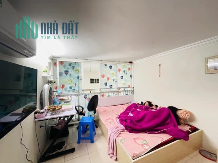 Nhà rẻ, sđcc quận Hoàng Mai 33m, 3 tầng, măt tiền 3.5m