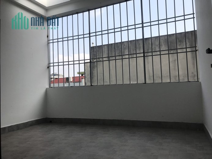 Căn nhà độc lập  có sân cổng riêng 52,8m x  4 tầng  tại Trần Nguyên Hãn gần Trường Võ Thị Sáu
