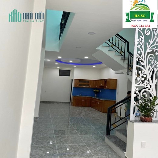 Hẻm 6 m_ Bán nhà 3 tầng ngay trường tiểu học Nguyễn Văn Banh,Trường Thọ, Quận Thủ Đức_ ODT 5 x 18