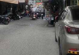 Ngộp bank bán nhà sát chợ Tạ Quang Bửu 5x14, 2 tầng chỉ 8.5tỷ