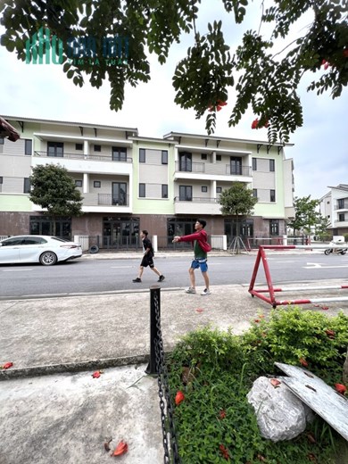 Bán shophouse 90m2 ven sông Tào Khê khu đô thị Centa city Vsip từ Sơn giá  chỉ hơn 6.2 tỷ