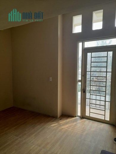 NHỈNH 3 TỶ CÓ NHÀ 2 TẦNG, 64M2 - HXH THẲNG 1 TRỤC - VÀI BƯỚC RA MT THẠNH LỘC 15 - TƯƠNG LAI RA MT