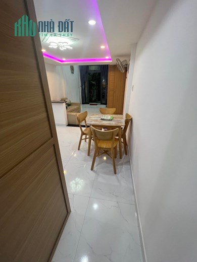 Bán nhà Hoàng Thúc Trâm, 2 tầng mới, ô tô đỗ vài bước, chỉ 3.x tỷ. 0905.880.363