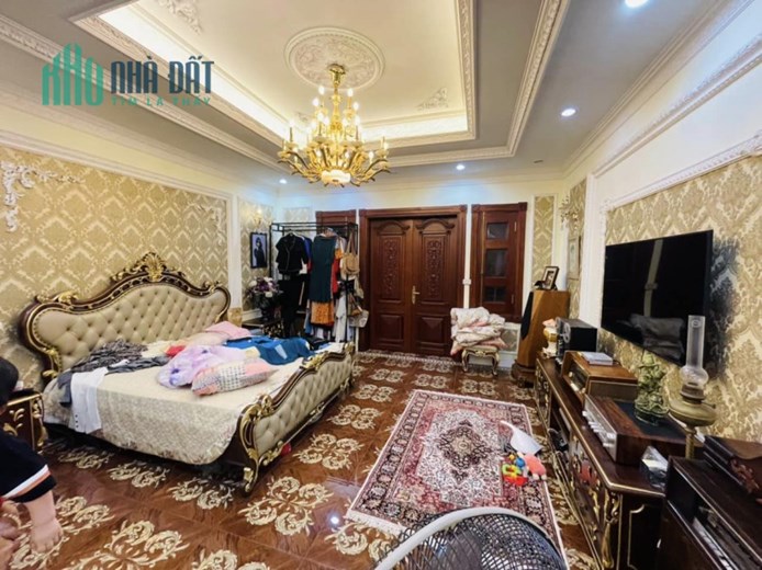 Nhà đẹp dát vàng, Hoa Hậu Q. Thanh Xuân, 75m* 6T, thang máy, Vỉa hè ô tô tránh - 22,2 Tỷ.