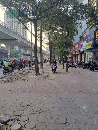 Mua Đất Tặng Nhà 185m Mặt Tiền 9m. Nhà Trên Đường Hồ Tùng Mậu Cầu Giấy. Chủ Cần Bán Gấp