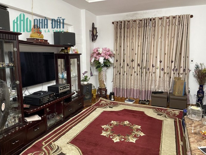 Bán nhà HỒ TÂY SIÊU HIẾM – 152 Thụy Khuê đi sang - Chỉ 5 tỷ hơn.