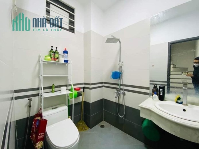 Bán nhà HỒ TÂY SIÊU HIẾM – 152 Thụy Khuê đi sang - Chỉ 5 tỷ hơn.