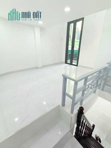 Ngộp Bank Bán Gấp Hẻm Xe Hơi Âu Cơ Tân Bình 20m2 2 Lầu 2 PN  Chỉ 2.19 Tỷ