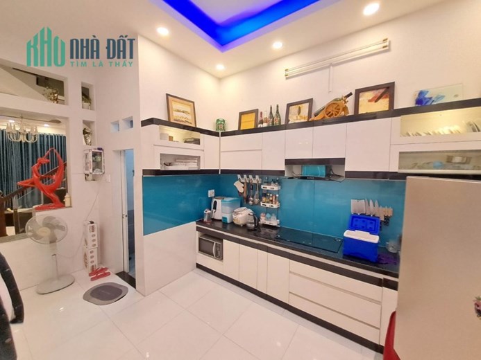 Ngộp Bán Nhà Hẻm 84 Tân Sơn Nhì - 60m2 - 4 tầng - HXH