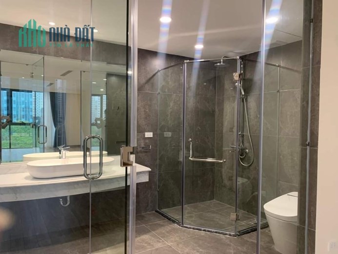 Bán tòa nhà văn phòng mặt phố Vũ Tông Phan, Thanh Xuân  310m2, 10 tầng, 11m mặt tiền