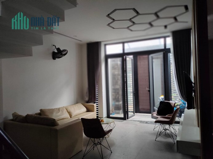 Bán nhà Quận 12 -  hẻm xe hơi Song Hành- 57.5m2 - ngang 5.5m - 5.1 tỷ TL