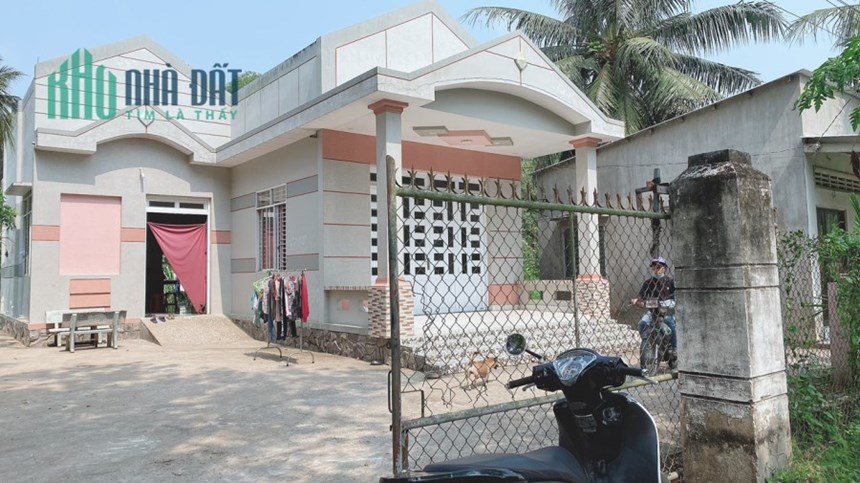 CHÍNH CHỦ BÁN NHANH Lô Đất Vị Trí Đắc Địa Tại Quới Thành - Châu Thành - Bến Tre