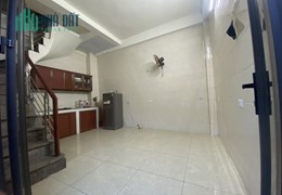 CHO THUÊ NHÀ NGUYÊN CĂN NGUYỄN SƠN, LONG BIÊN 30M2 * 3 TẦNG * 6,5 TRIỆU
