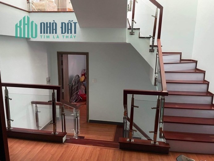 Bán nhà 1 trệt lầu đường số 4 Trường Thọ - 87m2 7.3 tỷ - ô tô vào nhà