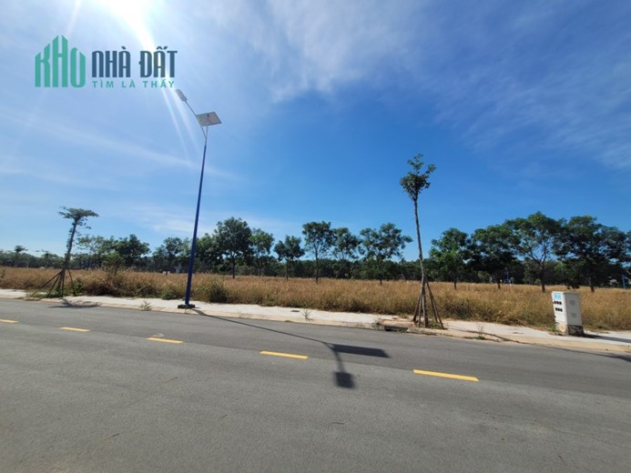 Bán lô đất sát đường Điện Biên Phủ ,ngay trung tâm TP Mới Bình Dương, dt 107m - SHR - giá tốt