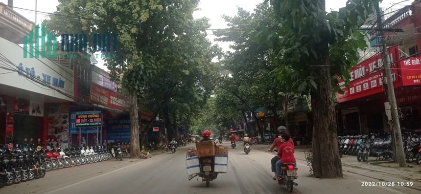 Bán đất trung tâm thị trấn Sơn Dương Tuyên Quang. giá bán 45 tr/m2 , gần cửa hàng xe máy Hùng Cường