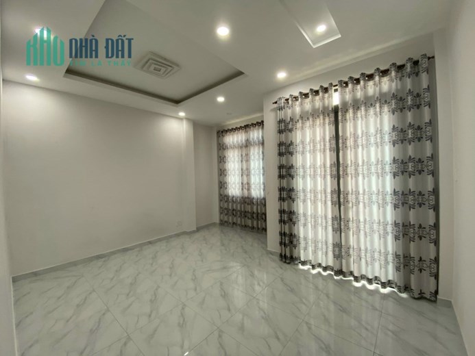 ĐẦU TƯ GIỮ TIỀN - MT KHU PHAN XÍCH LONG SẦM UẤT KD NHỘN NHỊP - CHO THUÊ 30TR/TH - 61M2  - CHỈ 12.5